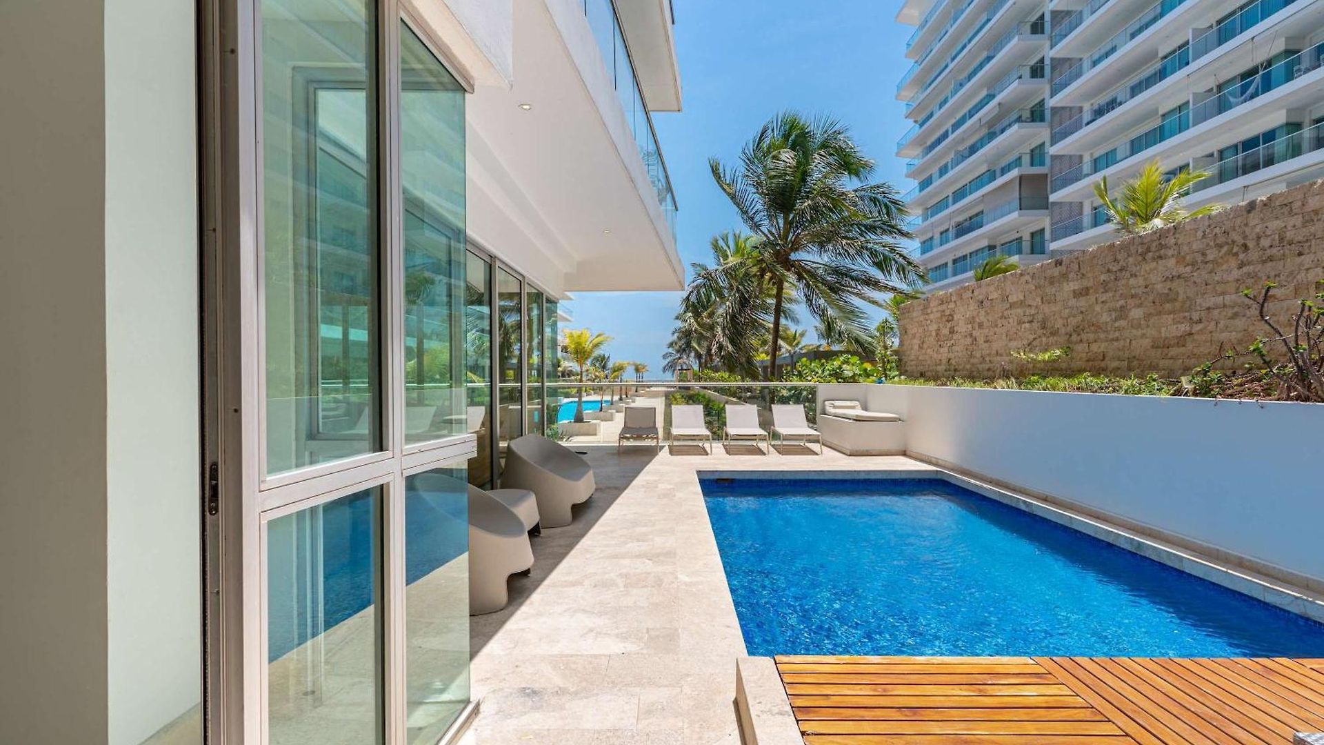 Luxury 4br With Private Pool In Morros Epic