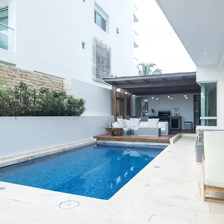 Luxury 4br With Private Pool In Morros Epic