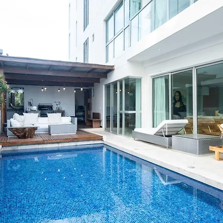 Luxury 4br With Private Pool In Morros Epic